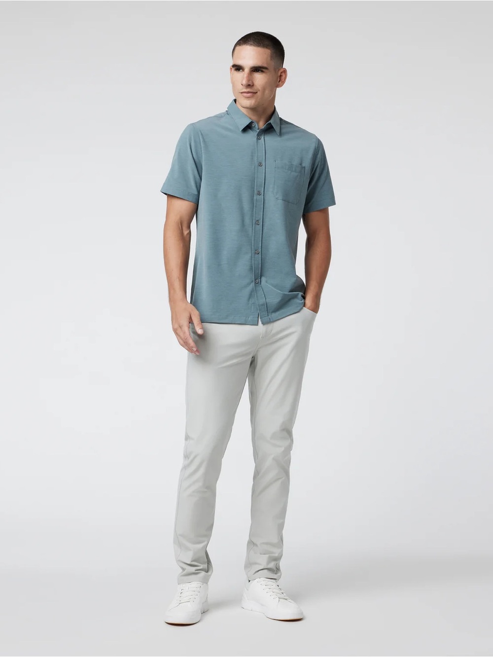 Vuori Meta Athletic Slim Size 31 Vapor V430-S